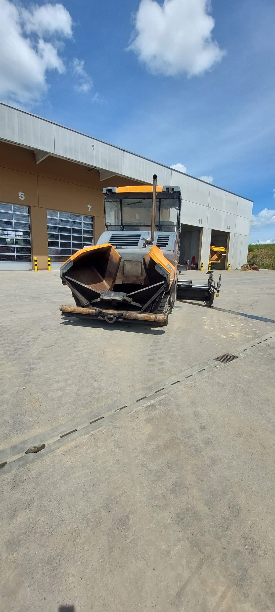Machine image